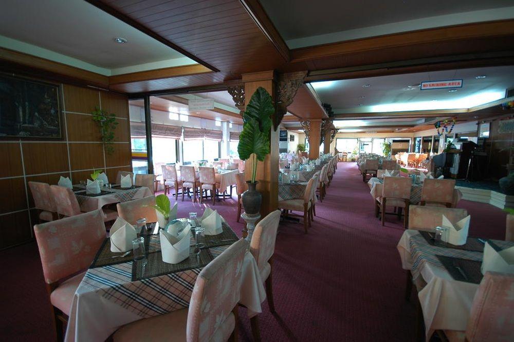 Lopburi Inn Hotel Extérieur photo