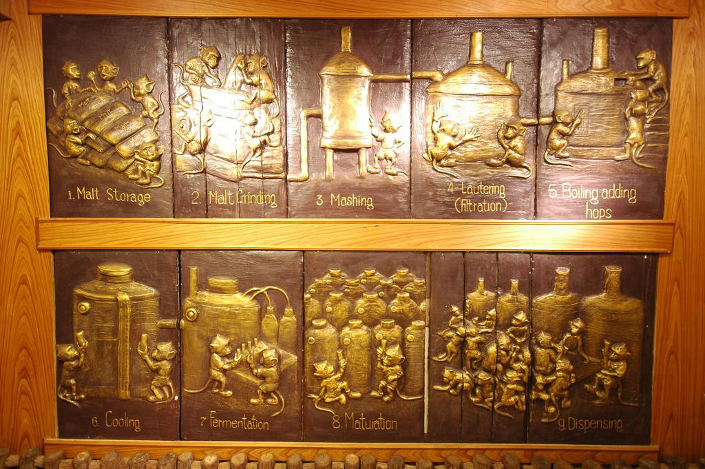 Lopburi Inn Hotel Extérieur photo